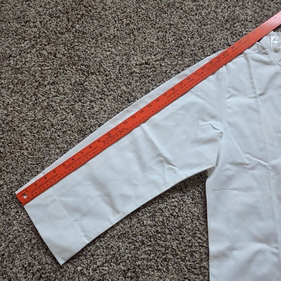 Cintas Men's White Chef's Coat Size Med Jacket Uniform Pockets New NWOT - Picture 6 of 7